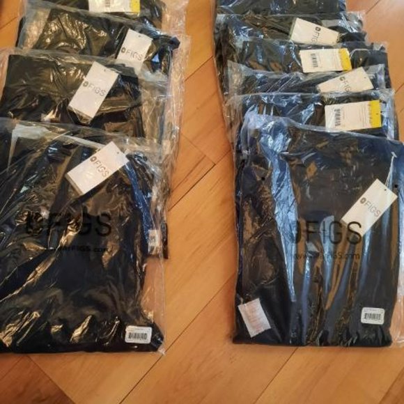 Figs Scrub NEW - Picture 2 of 2